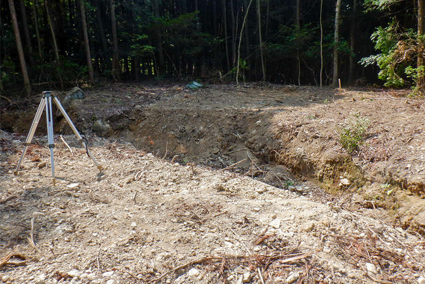県単独県営治山事業(5単災第1号) 施工前の山腹状況 兵庫県西脇市