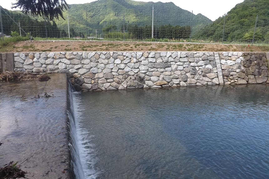 加古川水系門柳川 河川災害復旧工事 復旧完了後の河川状況 兵庫県西脇市