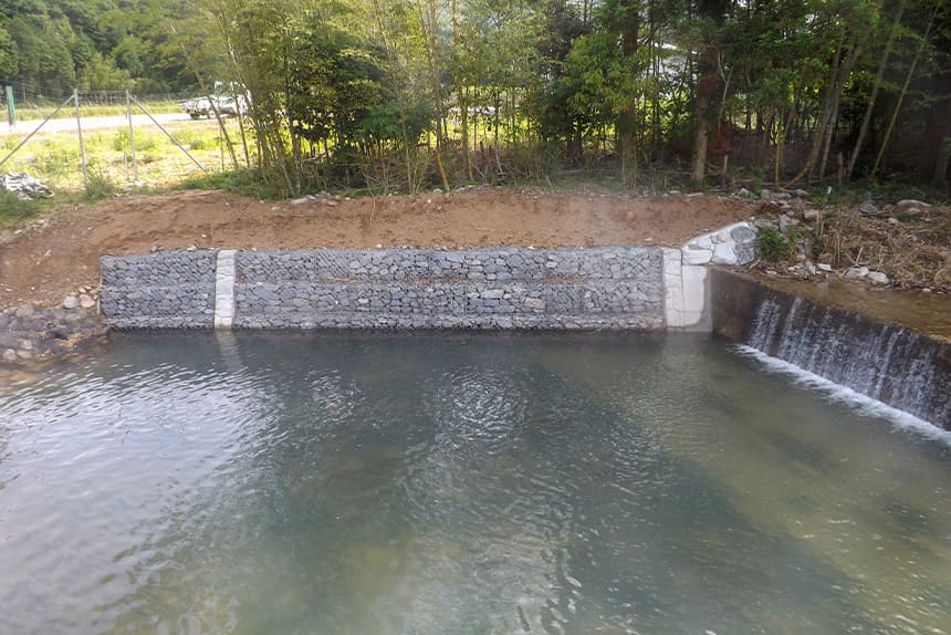 加古川水系門柳川 河川災害復旧工事 復旧完了後の河川状況 兵庫県西脇市