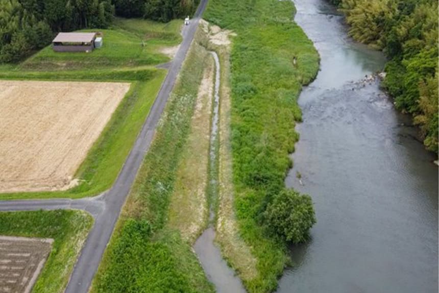 加古川水系杉原川 堤防補修工事 完成後の堤防状況 兵庫県西脇市